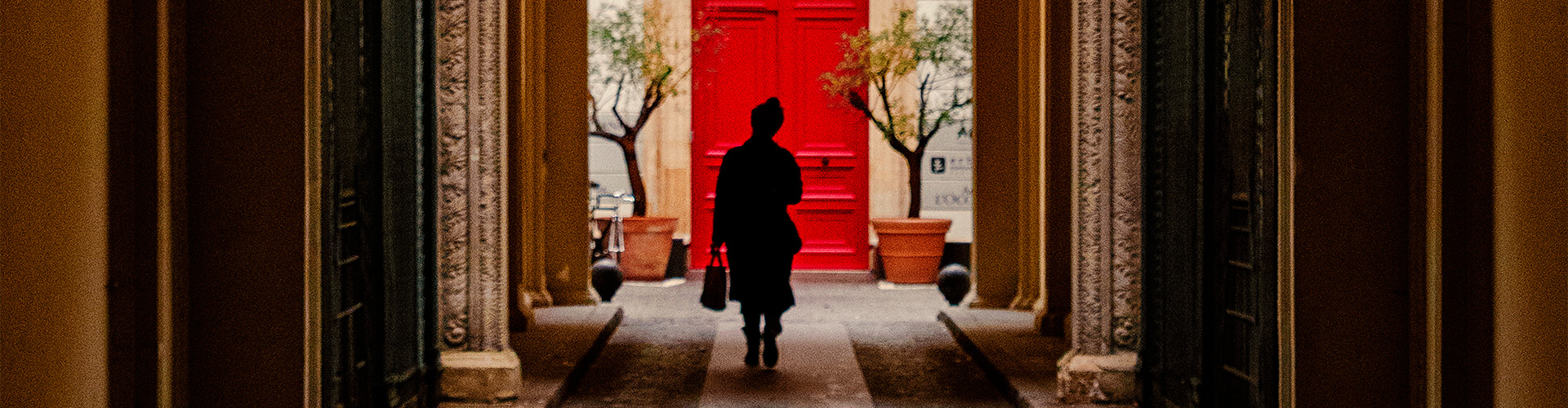 The Shape of a Moment